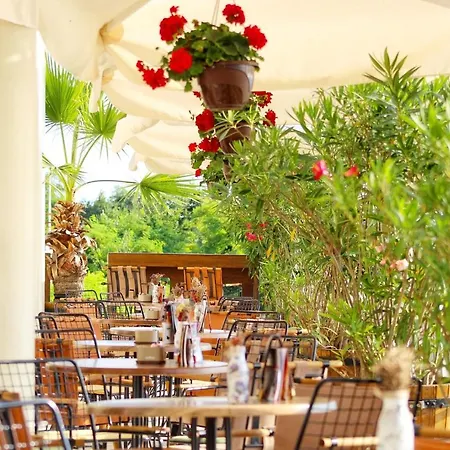 Luxury Versailles Center Opera Apartament *