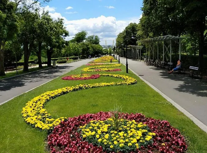 Luxury Versailles Center Opera * ブルガス