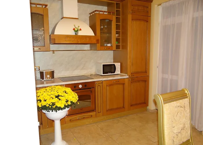 Luxury Versailles Center Opera *